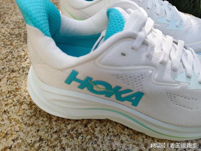 10：恰到好处的卓越跑鞋HOKA CLIFTON(图5)