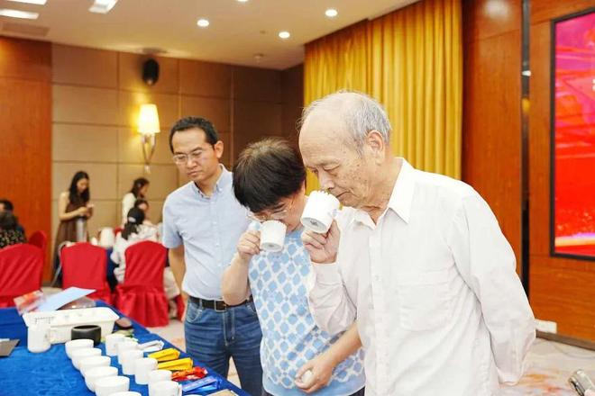 顺利举办——聚焦品质提升与技术交流助推茶业创新发展2025年福建省春茶评鉴交流培训会暨专家走访活动(图2)