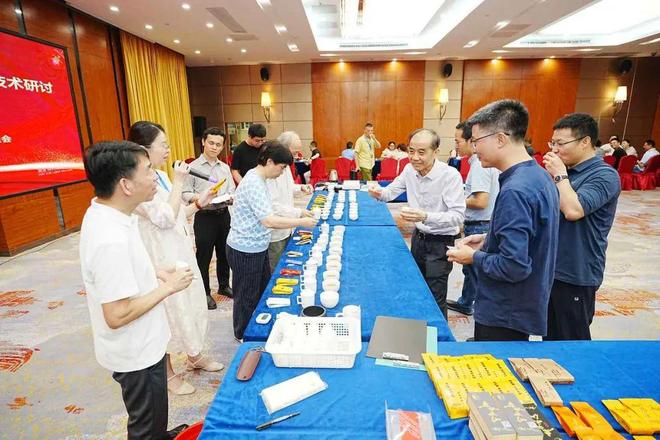 顺利举办——聚焦品质提升与技术交流助推茶业创新发展2025年福建省春茶评鉴交流培训会暨专家走访活动(图4)