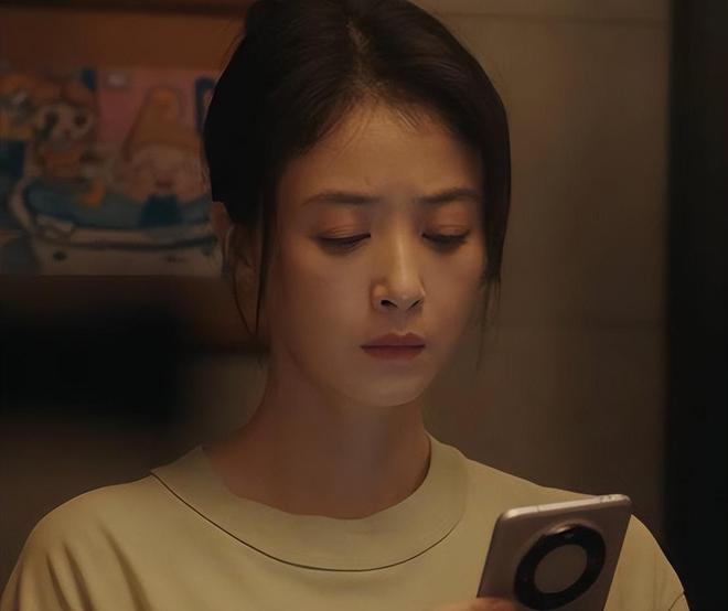 松的演技蒋欣的脸蛋童瑶的衣品央视《四喜》出圈理由：侯岩(图8)